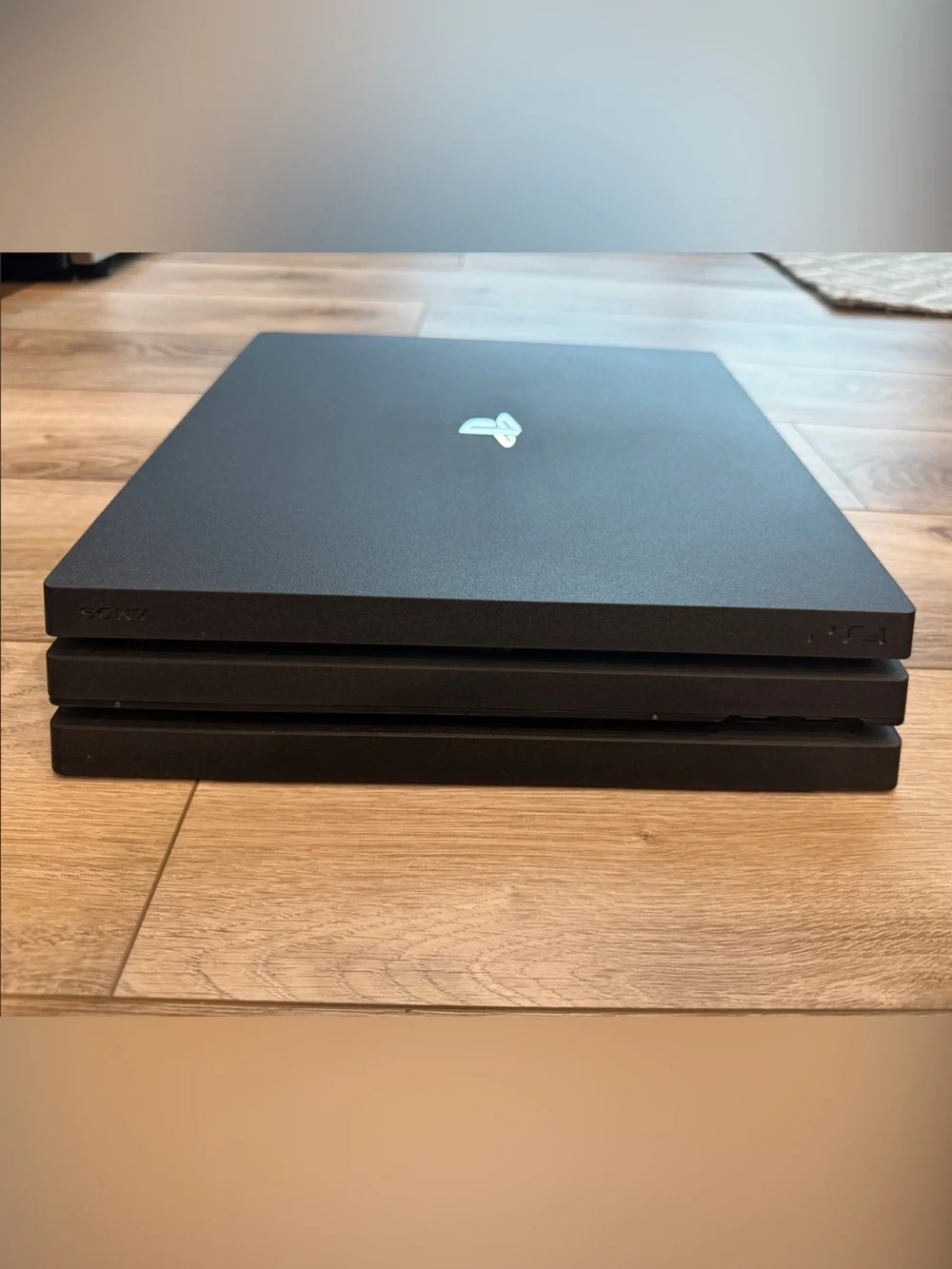 PS4 Pro Console Bundle (1TB *SSD*)